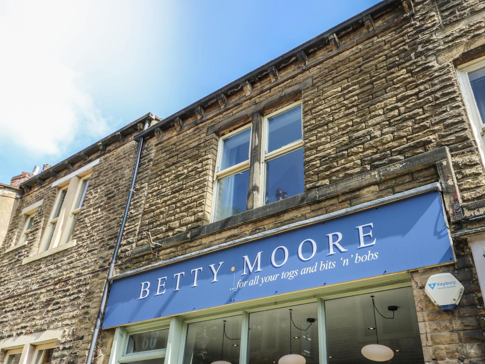 Main Street View Apartamento Keighley Exterior foto