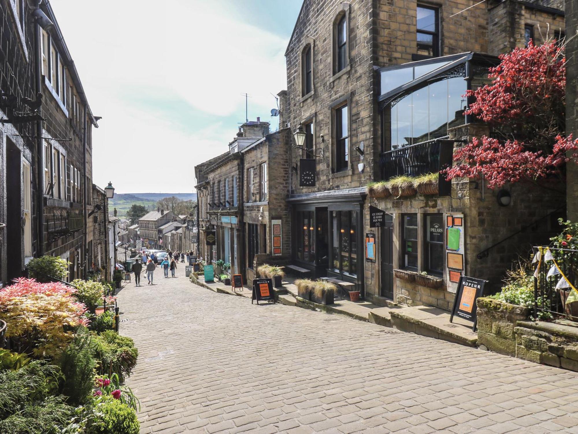 Main Street View Apartamento Keighley Exterior foto